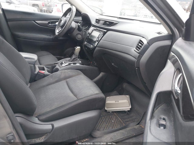 JN8AT2MV6KW397599 Nissan ROGUE SV
