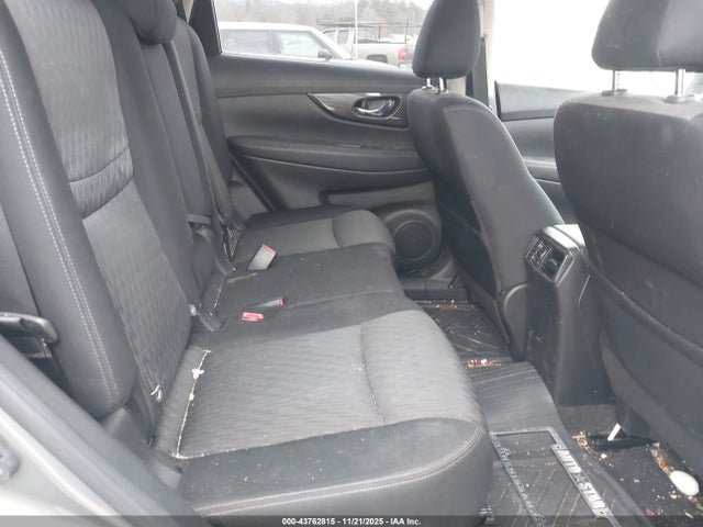 JN8AT2MV6KW397599 Nissan ROGUE SV