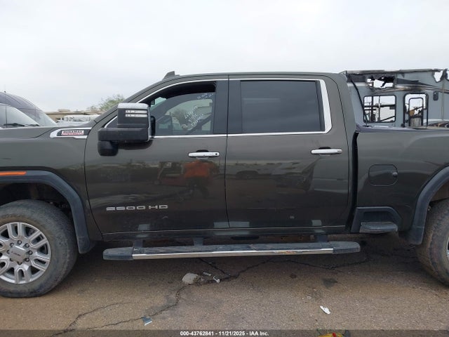 43762841 :رقم المزاد ، 1GT49NEY7PF120243 vin ، 2023 Gmc Sierra 2500hd 4wd  Standard Bed Slt مزاد بيع