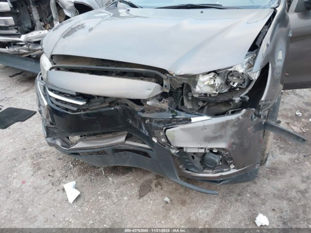 2018 MITSUBISHI OUTLANDER SPORT JA4AP3AU0JZ019996 Photo 5