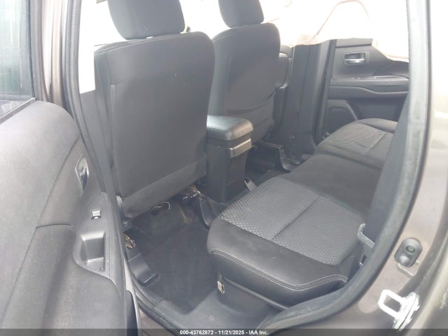 2016 MITSUBISHI OUTLANDER JA4AD3A34GZ048779 Photo 7