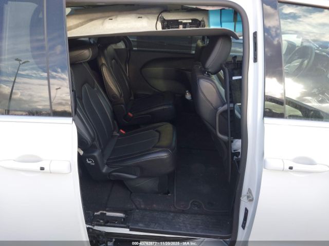 2025 CHRYSLER PACIFICA 2C4RC1BG8SR578824 Photo 7