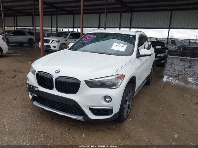 2017 BMW X1 WBXHU7C35H5H35339 Photo 1