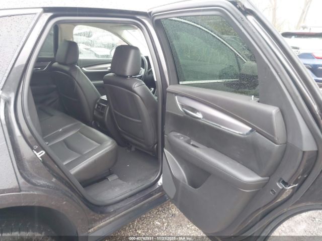 2017 CADILLAC XT5 1GYKNERS8HZ140634 Photo 7