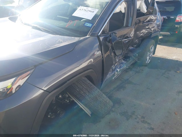 Toyota Rav4 Hybrid Le 2025 JTMLWRFV1SD335556 Image 6