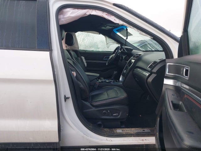 1FM5K8GT3HGC85161 Ford EXPLORER SPORT