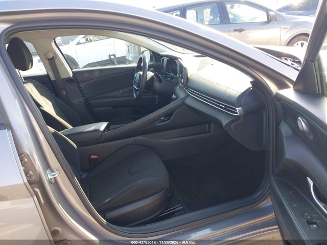 2023 HYUNDAI ELANTRA HYBRID KMHLM4AJ1PU070153 Photo 4
