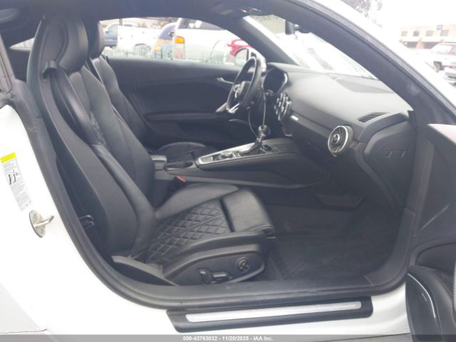 2016 AUDI TT TRUC5AFV9G1029630 Photo 4