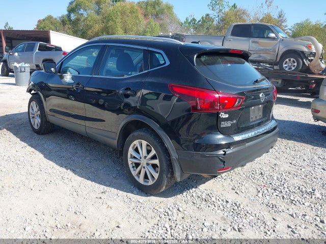 JN1BJ1CP5HW019501 Nissan Rogue Sport Sv