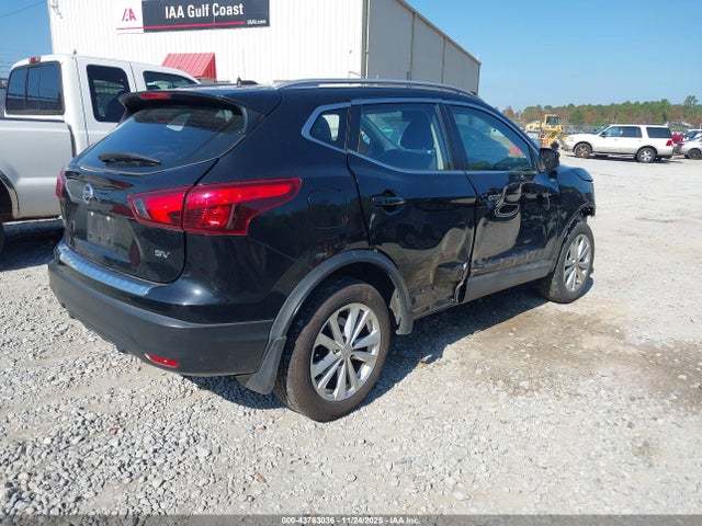 JN1BJ1CP5HW019501 Nissan Rogue Sport Sv