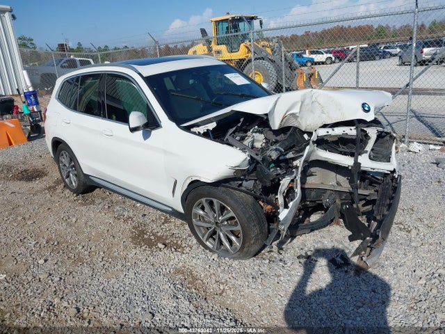 2019 BMW X3 5UXTR7C52KLE88695
