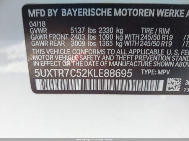 2019 BMW X3 5UXTR7C52KLE88695 Photo 8