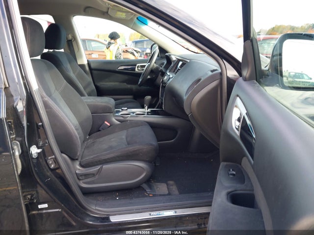 5N1AR2MM9FC613837 Nissan Pathfinder S