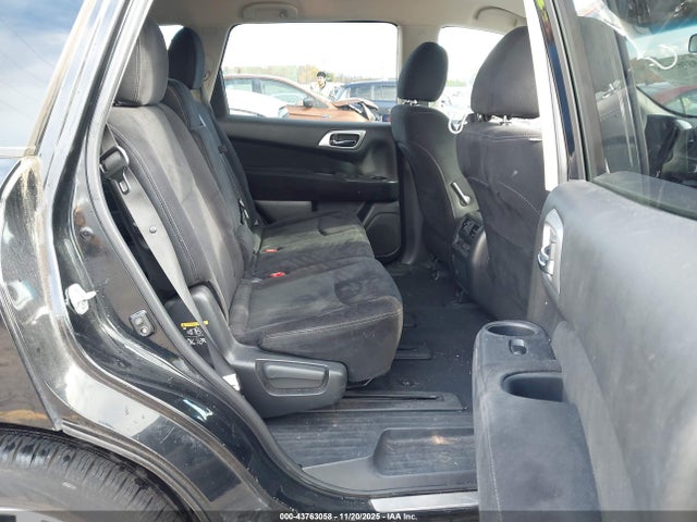 5N1AR2MM9FC613837 Nissan Pathfinder S
