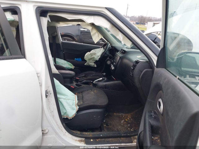 KNDJN2A27G7312710 KIA Soul