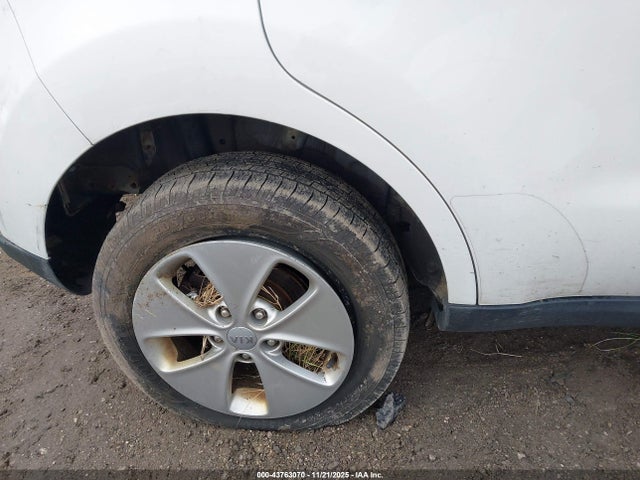 KNDJN2A27G7312710 KIA Soul