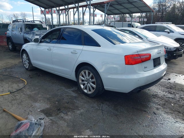2014 AUDI A6 WAUGFAFC9EN033185 Photo 2
