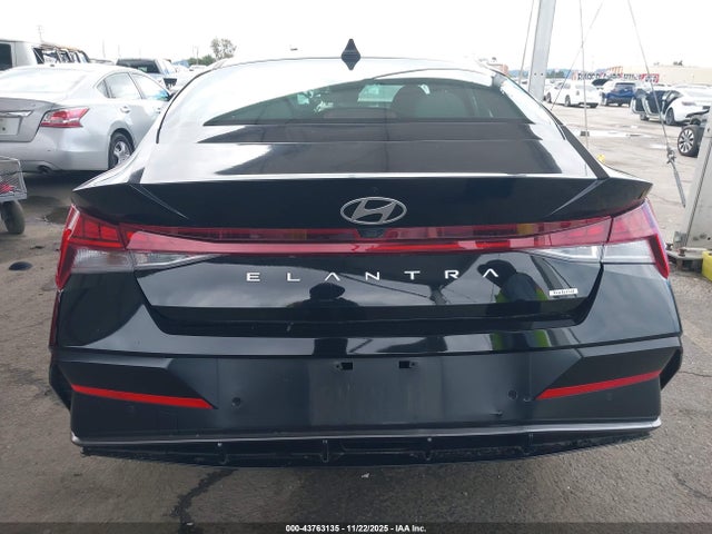 KMHLN4DJ5RU104011 Hyundai Elantra Hybrid Limited