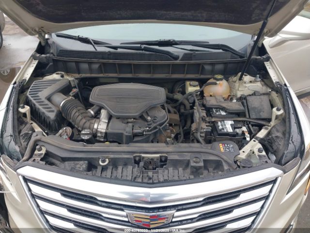 2017 CADILLAC XT5 1GYKNBRS8HZ151423 Photo 9