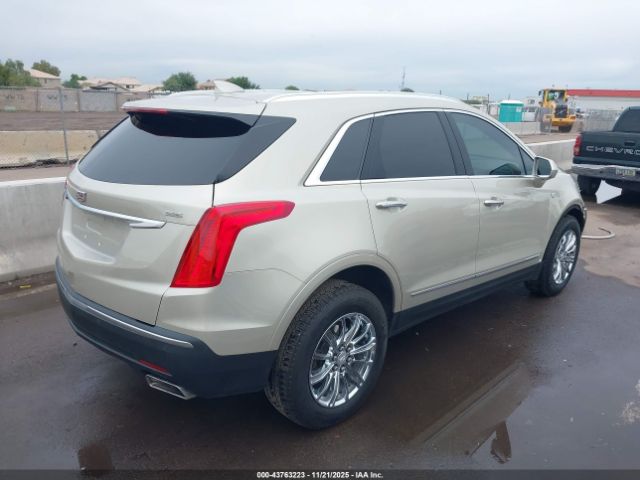 2017 CADILLAC XT5 1GYKNBRS8HZ151423 Photo 3