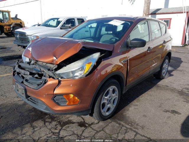 2017 FORD ESCAPE 1FMCU0F74HUE24349 Photo 1