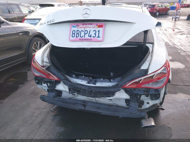 Продаж на аукціоні авто 2015 Mercedes-benz Cla 250, vin: WDDSJ4EB3FN181703, номер лоту: 43763250