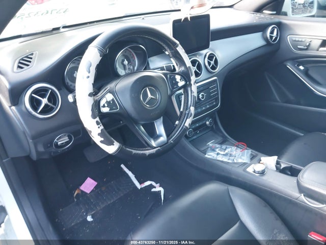Продаж на аукціоні авто 2015 Mercedes-benz Cla 250, vin: WDDSJ4EB3FN181703, номер лоту: 43763250