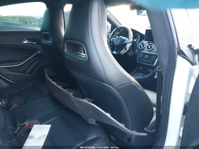 Продаж на аукціоні авто 2015 Mercedes-benz Cla 250, vin: WDDSJ4EB3FN181703, номер лоту: 43763250