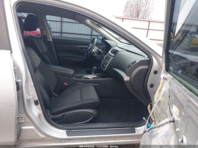 2016 NISSAN ALTIMA 1N4AL3APXGC171782 Photo 4