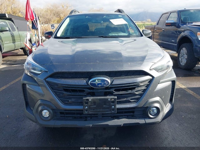 4S4BTAFC9R3239724 Subaru Outback Premium