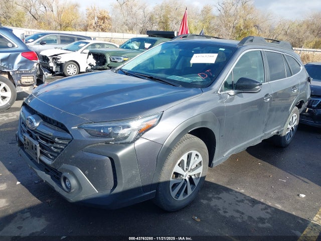 4S4BTAFC9R3239724 Subaru Outback Premium