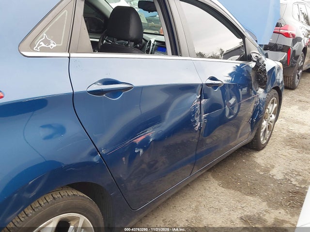 KMHD35LH1FU241425 Hyundai ELANTRA GT