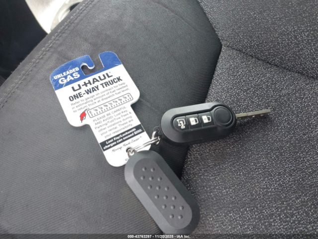 2017 RAM PROMASTER 1500 3C6TRVAG3HE534227 Photo 10