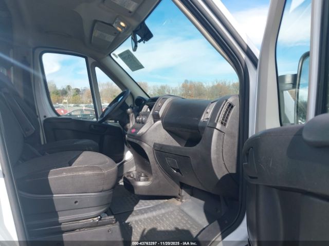 2017 RAM PROMASTER 1500 3C6TRVAG3HE534227 Photo 4