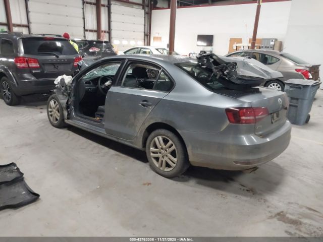 2018 VOLKSWAGEN JETTA 3VW2B7AJ7JM233887 Photo 2