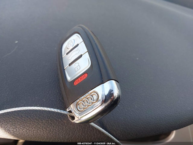 2009 AUDI A4 WAUSF78K39N010136 Photo 10