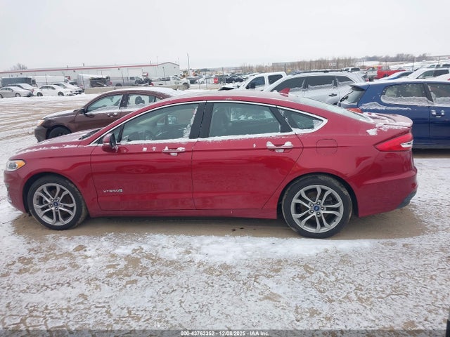 Ford Fusion Hybrid Titanium 2019 3FA6P0RU4KR137026 Image 14