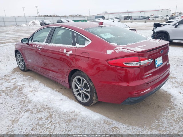 Ford Fusion Hybrid Titanium 2019 3FA6P0RU4KR137026 Image 3