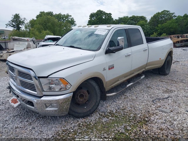 43763403 :رقم المزاد ، 3D73Y4CLXBG506328 vin ، 2011 Ram Ram 3500 Laramie مزاد بيع