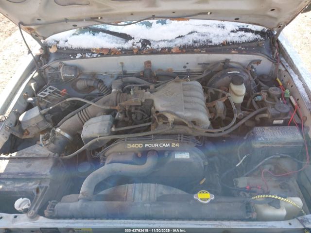 2001 TOYOTA TACOMA 5TEWN72N11Z801597 Photo 9