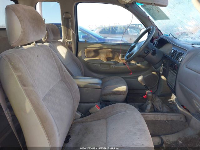 2001 TOYOTA TACOMA 5TEWN72N11Z801597 Photo 7