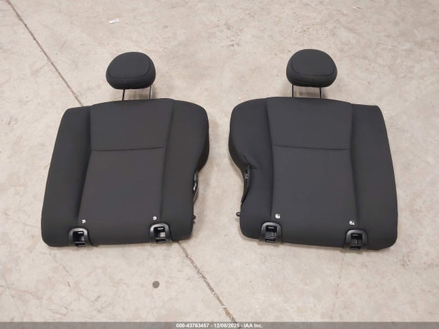 Fiat 500e Inspi(red) Fwd 2024 ZFAFFAA40RX203420 Image 12