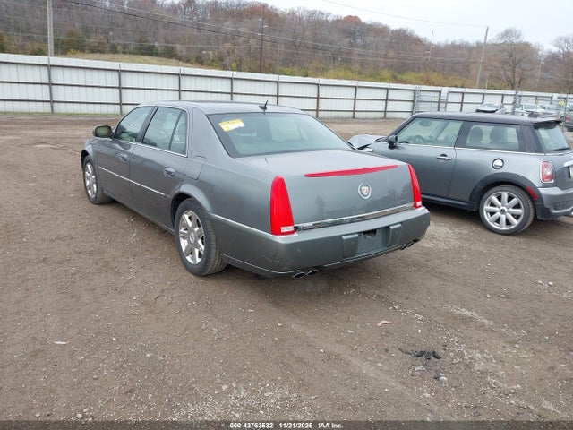 2007 CADILLAC DTS 1G6KD57Y77U212972 Photo 2
