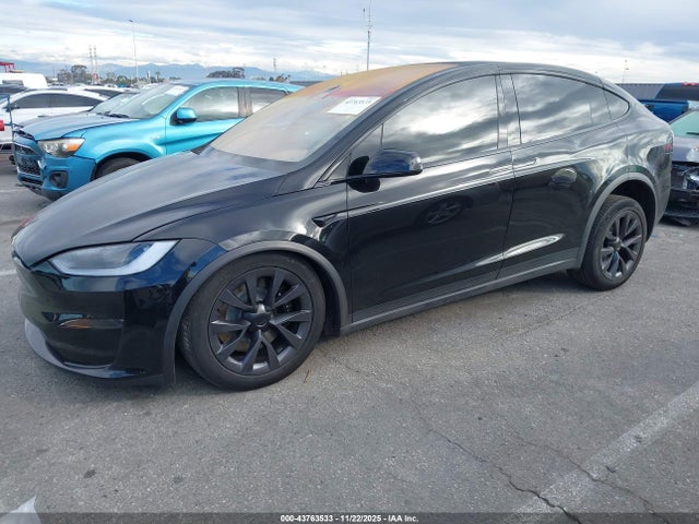 2024 TESLA MODEL X 7SAXCBE59RF455887 Photo 1