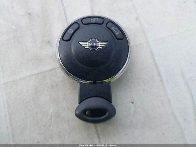 2016 MINI COUNTRYMAN WMWZC5C54GWU04569 Photo 10