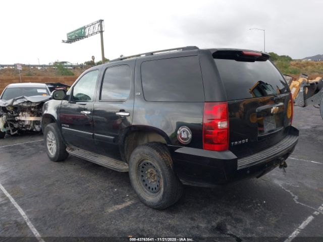 2007 CHEVROLET TAHOE 1GNFK13057R418640 Photo 2
