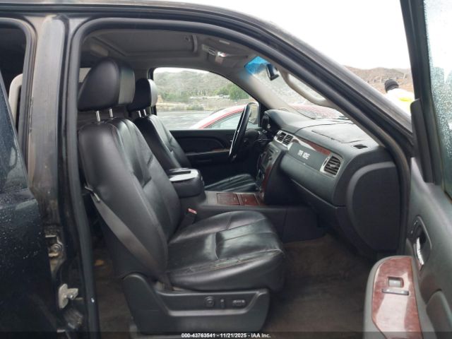 2007 CHEVROLET TAHOE 1GNFK13057R418640 Photo 4