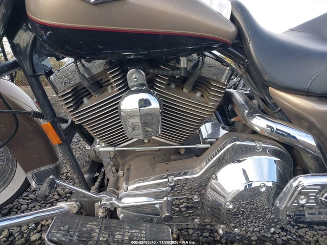 2005 HARLEY-DAVIDSON FLHRCI 1HD1FRW155Y630823 Photo 8