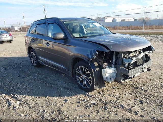 2016 MITSUBISHI OUTLANDER JA4AZ3A39GZ000793 Photo 0