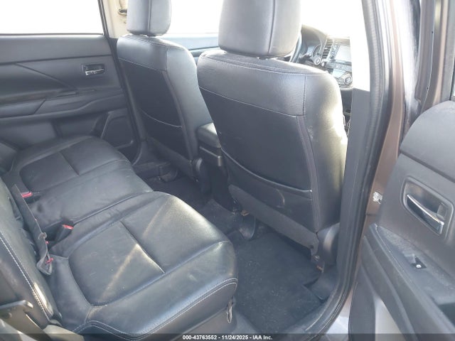 2016 MITSUBISHI OUTLANDER JA4AZ3A39GZ000793 Photo 7